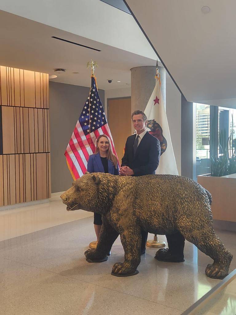 Ambassador Makunts met with Gavin Newsom, Governor of California