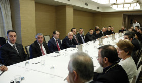 Prime Minister Meets Armenian Community Representatives in Washington D.C.