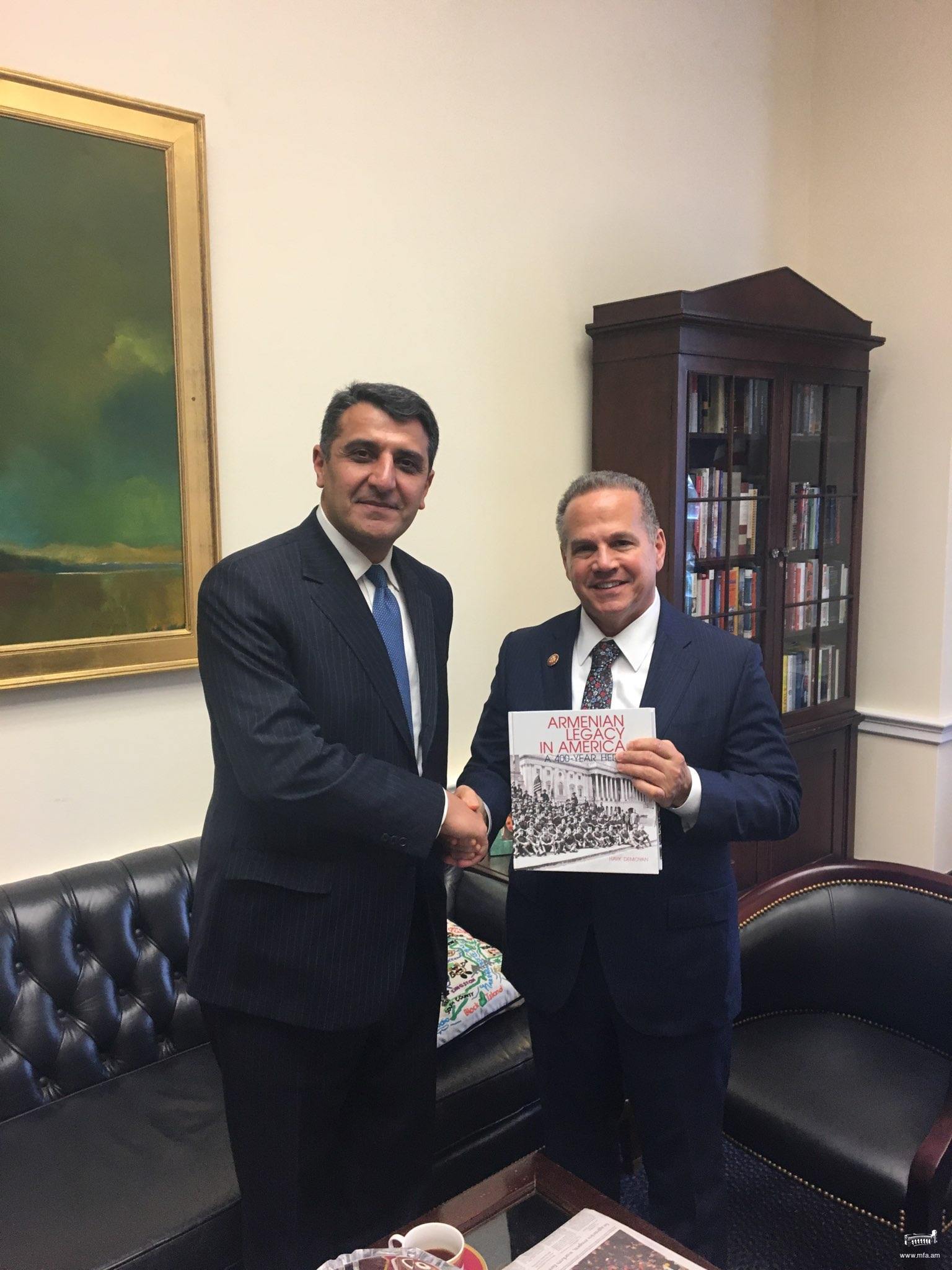 Ambassador Nersesyan’s meeting with Congressman Cicilline