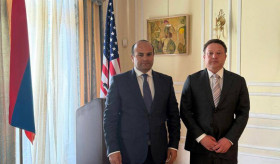 Հոկտեմբերի 21-ին դեսպան Նարեկ Մկրտչյանը հանդիպում է ունեցել «Ջանուս ֆորումի» համահիմնադիր և գործադիր տնօրեն Դարրեն Սփինքի հետ