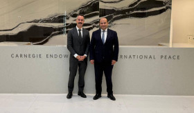Նոյեմբերի 5-ին ՀՀ դեսպան Նարեկ Մկրտչյանը հանդիպել է Միջազգային խաղաղության «Քարնեգի» հիմնադրամի քաղաքական հետազոտությունների ավագ փոխնախագահ և Եվրոպայի ծրագրի տնօրեն, դոկտոր Դանիել Բաերին