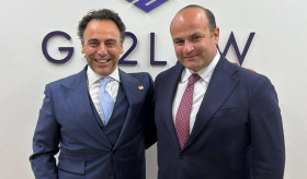 Նոյեմբերի 12-ին Մայամի կատարած աշխատանքային այցի ընթացքում դեսպան Մկրտչյանը հանդիպում ունեցավ ԱՄՆ հրեա փաստաբանների և իրավաբանների ասոցիացիայի նախագահ Ռոբ Գարսոնի հետ