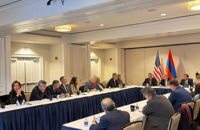 ԱՄՆ-ում ՀՀ դեսպանությունը կազմակերպել է կլոր սեղան քննարկում ԱՄՆ առաջատար ուղեղային կենտրոնների փորձագետների հետ