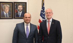 Նարեկ Մկրտչյանը հանդիպում է ունեցել Դաշնային հաղորդակցությունների հանձնաժողովի (FCC) նախագահ Բրենդան Քարի հետ