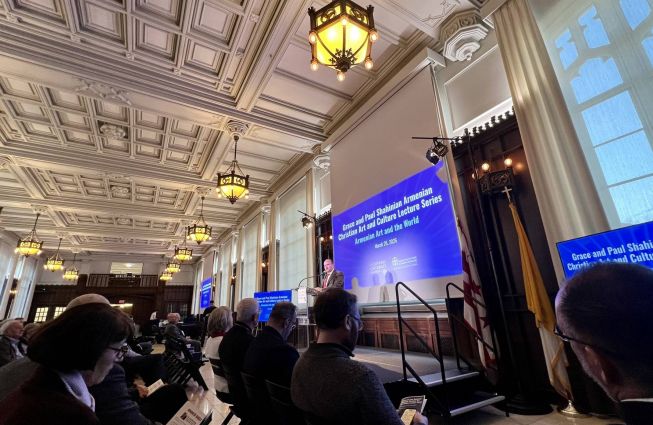 Նարեկ Մկրտչյանը Ամերիկայի կաթոլիկ համալսարանում մասնակցել է &laquo;Գրեյս և Փոլ Շահինյաններ. հայկական քրիստոնեական արվեստ և մշակույթ&raquo; չորրորդ ամենամյա դասախոսությանը