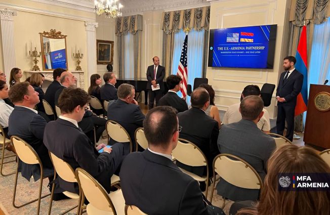 ՀՀ ԱԳ նախարարի տեղակալի հանդիպումն ԱՄՆ ուղեղային կենտրոնների ներկայացուցիչների հետ